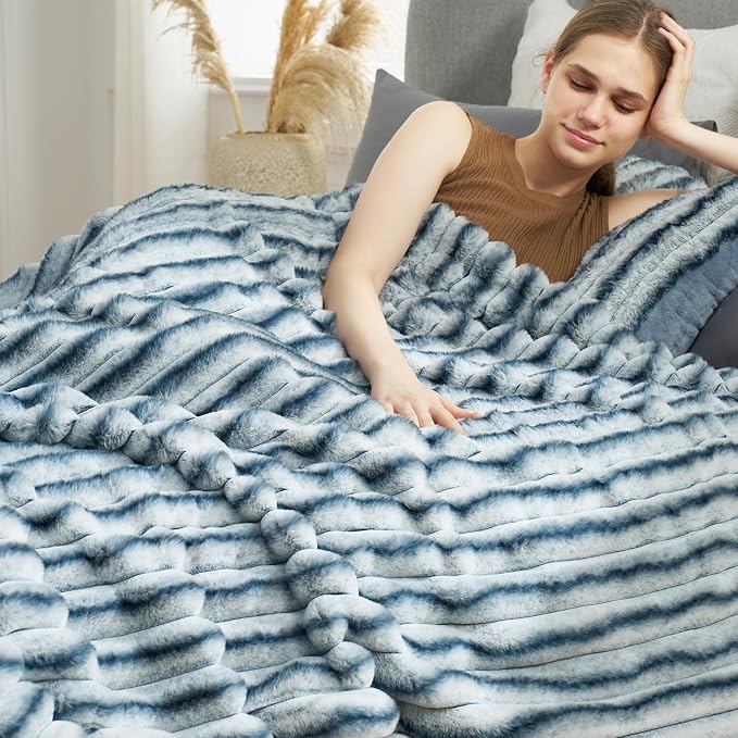 Cozy Bliss Faux Fur Throw Blanket for Couch, Cozy Warm Plush Striped Blanket for Sofa Bedroom Living Room, 60 * 80 Inches Blue