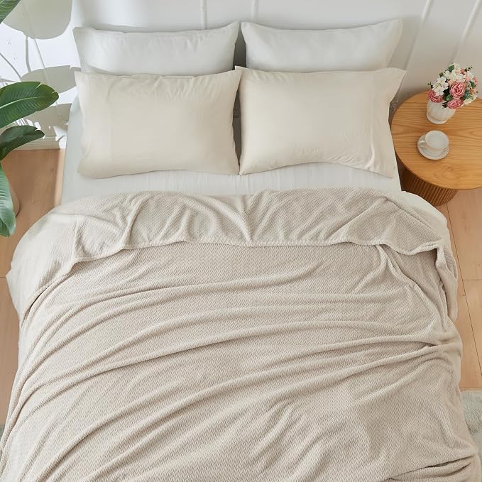 NEWCOSPLAY Fleece Leaves Pattern Twin Blanket, Linen, 60"x80" | Super Soft Throw Blanket, Lightweight Cozy Bed Sofa Blanket, Premium Silky Flannel Fleece, Travel Blanket for All Season Use