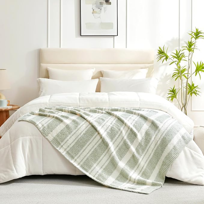 Snuggle Sac Heather Throw Blanket for Couch, Reversible Super Soft Blankets Warm Cozy Knit Fuzzy Plush Lightweight for Sofa, Bed, Camping, Picnic (Stripe Green, Twin (60"x80"))