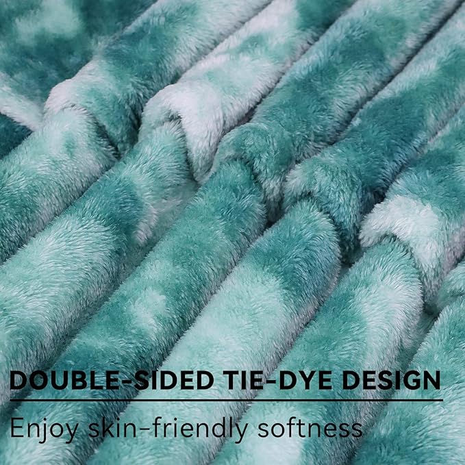 Plush Throw Blanket, Luxury Cozy Fleece Microfiber Cover for Sofa, Couch, Bed Styling, Soft Warm Lightweight Comfort Blanket, Modern Home Decor, Travel Camping Gifts