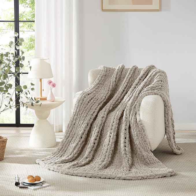 L'AGRATY Chunky Knit Throw Blanket for Couch, 80 x 90 Inches, Light Linen | Handmade Chenille Crochet Blanket for Sofa Bed, Thick Cable Knitted Blankets for Room Home Decor, Birthday Gift for Women Mom