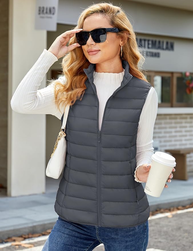 MAGCOMSEN Women's Puffer Vest Lightweight Stand Collar Zip 4 Pockets Puffy Vests Sleeveless Quilted Padded Outerwear