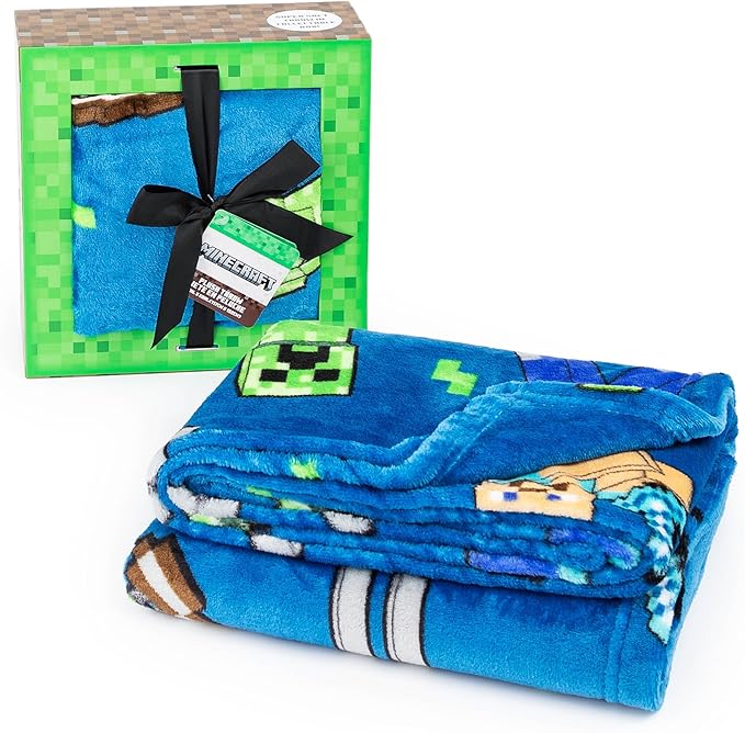 Jay Franco Minecraft Throw Blanket with Gift Box - Plush Throw Measures 46 x 60 Inches - Super Soft Special Edition Gamer Fleece Bedding Features Creeper