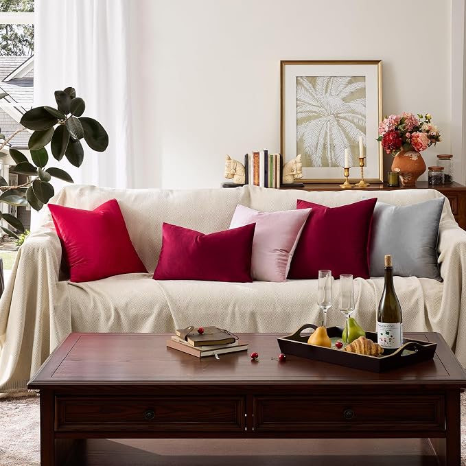 GIGIZAZA Burgundy Velvet Pillow Covers 22x22 Decorative Pillows Pack of 2 | Red Throw Pillows for Couch Sofa,280gsm Soft Textured Fabric,Modern Square Pillowcases,Luxury Cushion Covers