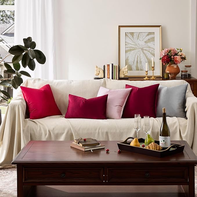 GIGIZAZA Burgundy Velvet Pillow Covers 20x20 Decorative Pillows Pack of 2 | Red Throw Pillows for Couch Sofa,280gsm Soft Textured Fabric,Modern Square Pillowcases,Luxury Cushion Covers