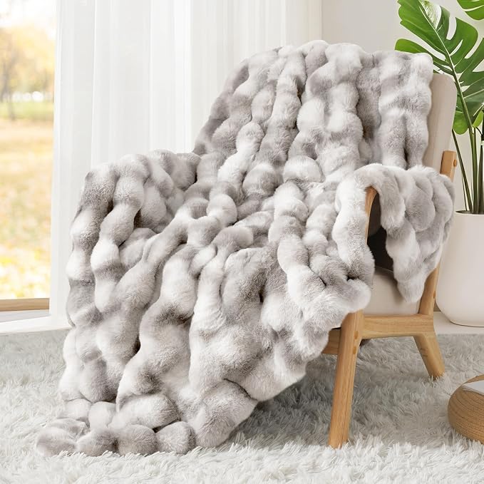 Luxury 1000GSM Rabbit Faux Fur Blanket, Super Heavy Warm Cozy Brown Blankets for Couch Bed Sofa, Ruched Plush Fuzzy Elegant Soft Reversible Mink Blanket Living Room Bedroom, 90" x 90"