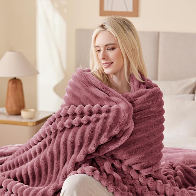 EXQ Home Gentle Soft Fleece Throw Blanket – Cozy Lightweight Blanket for Couch Bed – All-Season Warm Fuzzy Flannel Blanket for Women Mom Her – Gifts for Birthday(60"x80",Dusty Pink)