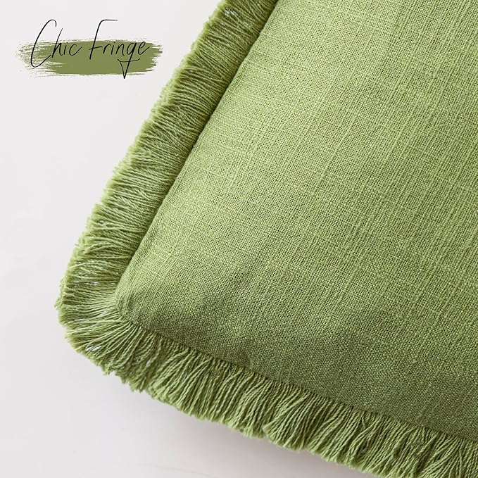 Foindtower Set of 2 Decorative Linen Fringe Lumbar Throw Pillow Covers Boho Farmhouse Cushion Cover with Tassels Soft Accent Pillowcase for Couch Sofa Bed Living Room Home Decor,12×20 Inch,Lush Green