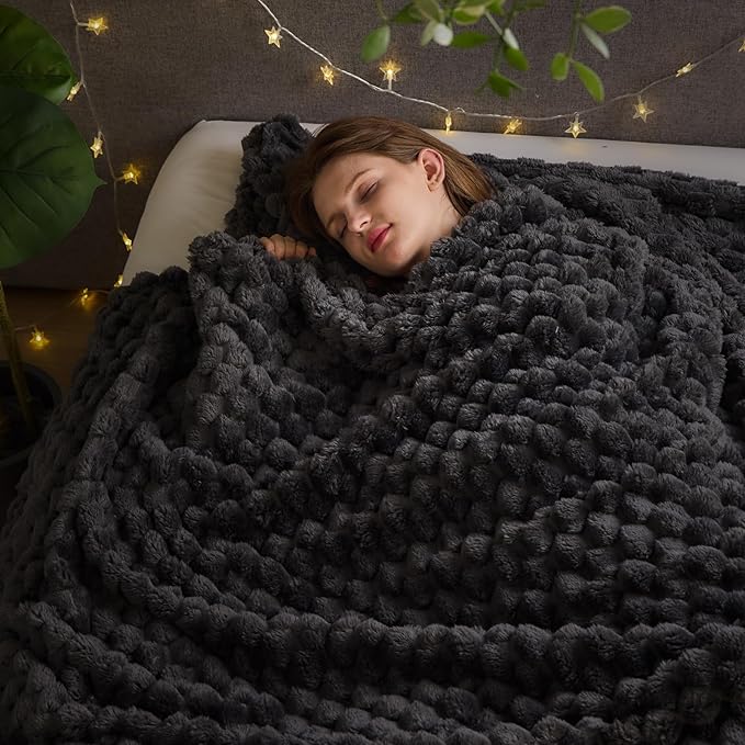 NEWCOSPLAY Fleece Clouds Cozy Queen Blanket for Couch, Grey, 90"x90" | Premium Silky Flannel Blanket, Soft Lightweight Fluffy Throw Blanket for Bed Sofa Decor, Gift for All Season Use