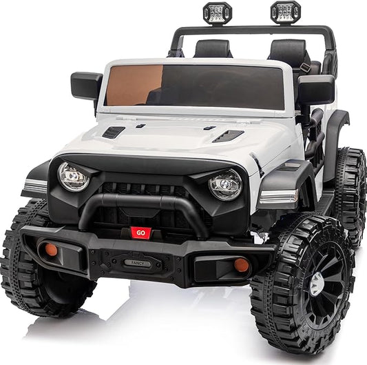 Outfunny 2 Seater Ride on Car Toy, 24V 4WD Electric Car for Kids 4-8 with Remote Control, 4x200W Motors, Capacity 150 lb - White