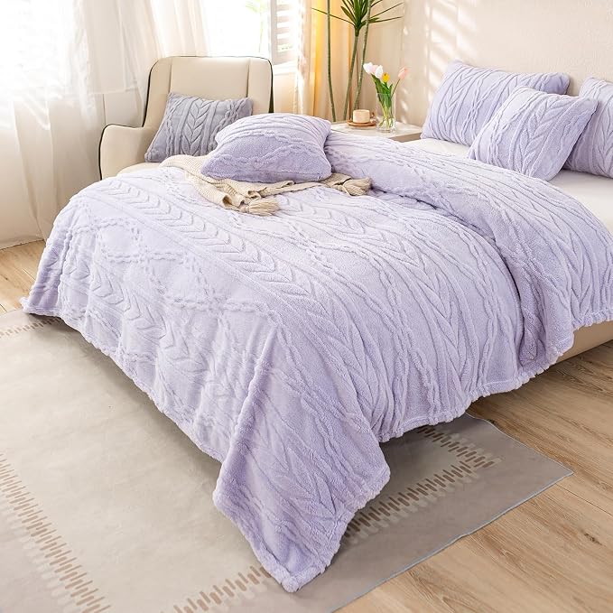 YUSOKI Sherpa Fleece Queen Size Blanket, Lavender Fog, 90"x90" | 3D Stylish Design,320GSM, Non-Shedding, Lightweight for All Season Use, stays fluffy after repeated washes, Perfect Gifts