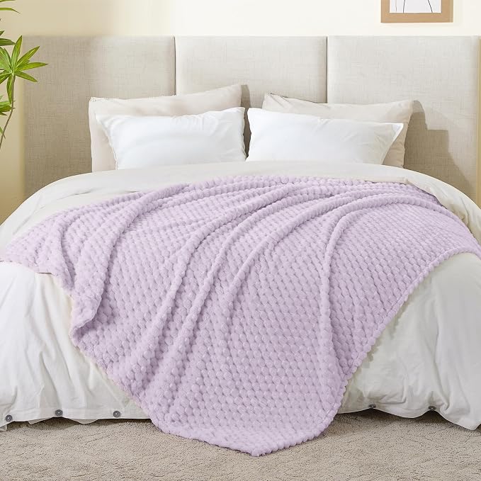 BEDELITE Lavender Twin Blanket for Couch, Soft Cozy Gifts for Women, 60*80 | 3D Jacquard Decorative Fleece Blanket, Super Soft Plush Throws, Cute Birthday Gift for Women & Men, Suitable for All Seasons