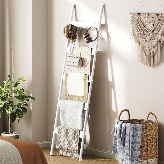 HOOBRO Blanket Ladder, 5-Tier Towel Rack with Hooks, Wall-Leaning Blanket Rack, Decorative Display Ladder Shelf, for Scarves, Industrial, Living Room, Bedroom, White WW52CJ01
