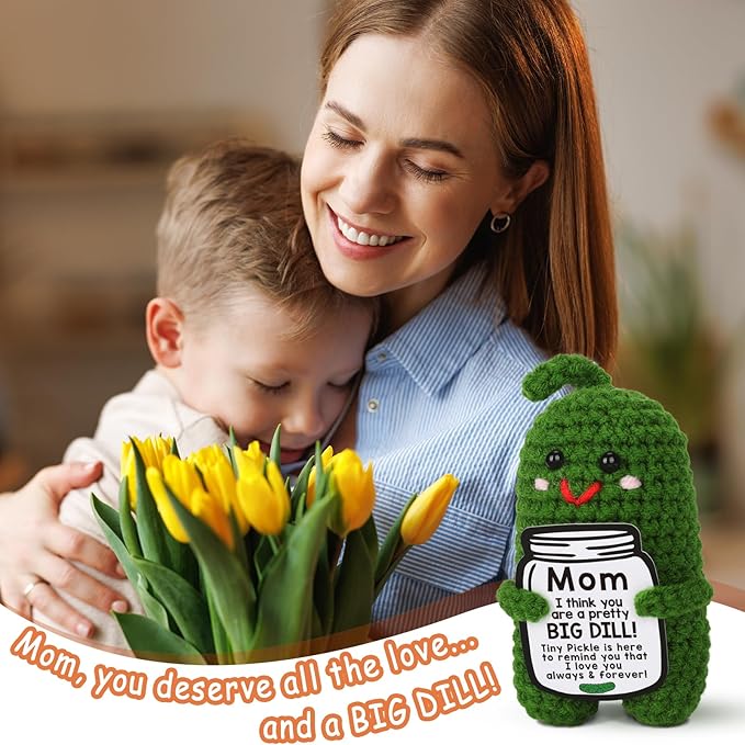 MAMAGIFTREE Birthday Gifts Christmas for Mom from Daughter or Son, I Love You Best Mom Ever Gift Funny Crochet Pickle Plush, Cute Handmade Mom Present, Unique Stocking Stuffer for Mama, Mother in Law