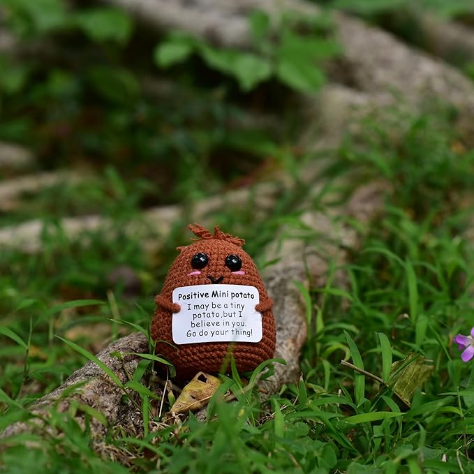 Positive Funny Potato Head with Card Mini Crochet Knitting for Handmade Emotional Support Pickled Gift Party Decoration Encouragement