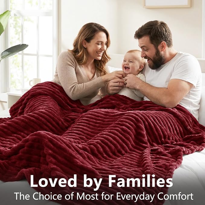 HIMEET Red Oversized Throw Blanket, 300GSM Ribbed Fleece, 50 x 70 Inches | Ultra Soft Flannel, All-Season Lightweight Warmth, Extra Coverage for Couch Lounging, Home Room Decor, Machine Washable