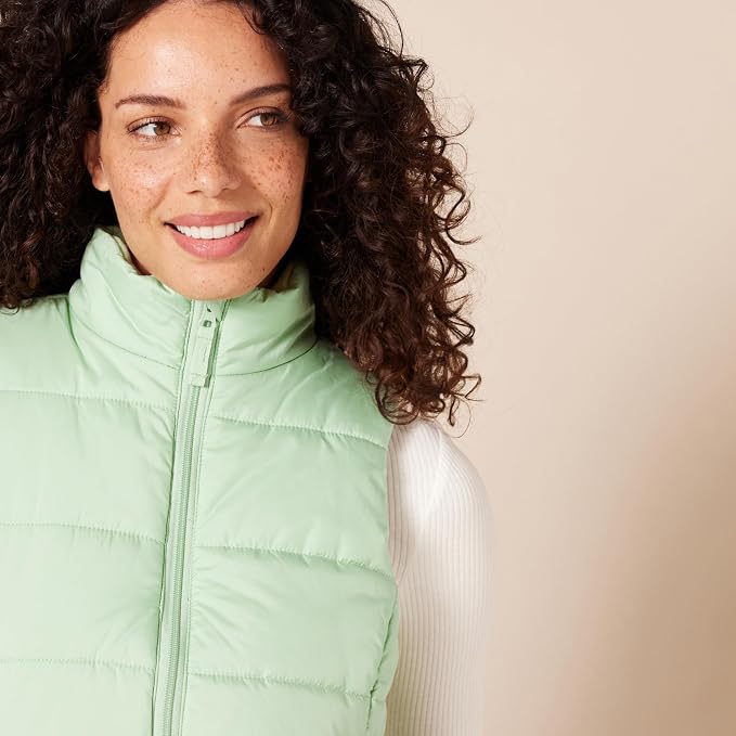 Amazon Essentials Women's Mid-Weight Puffer Vest