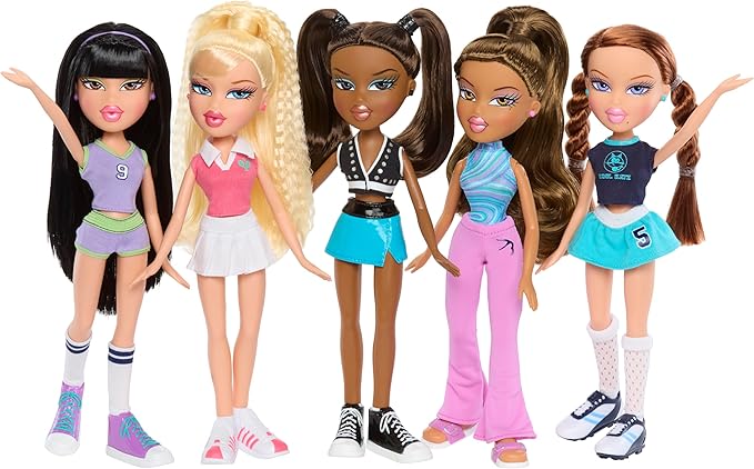 Bratz Play Sportz Sasha Fashion Doll with Accessories, Cheerleading
