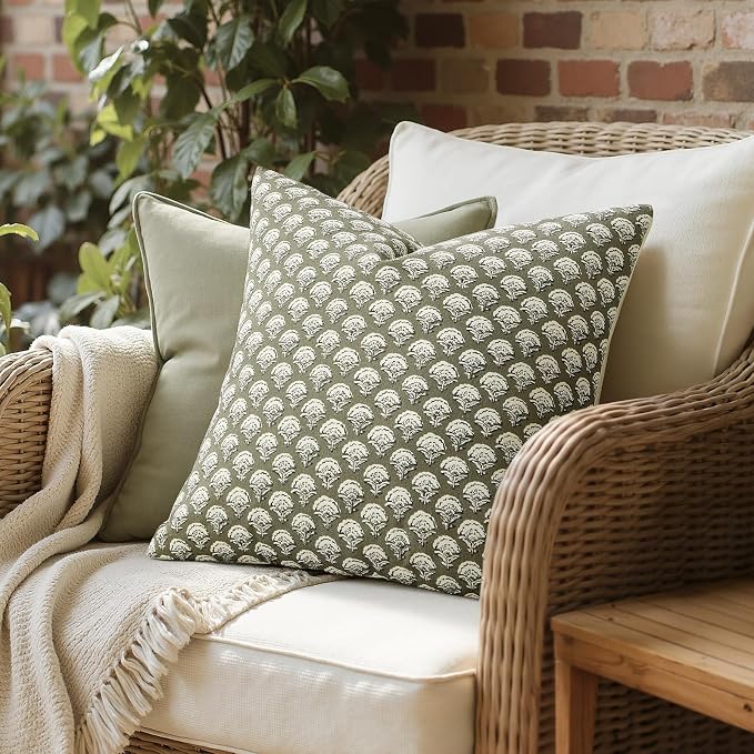 MIULEE Floral Print Decorative Pillow Covers 18x18, Sage Green | Vintage Boho Farmhouse Modern Home Decor, Set of 2, Block Print Cushion Covers for Couch Sofa Bed Living Room