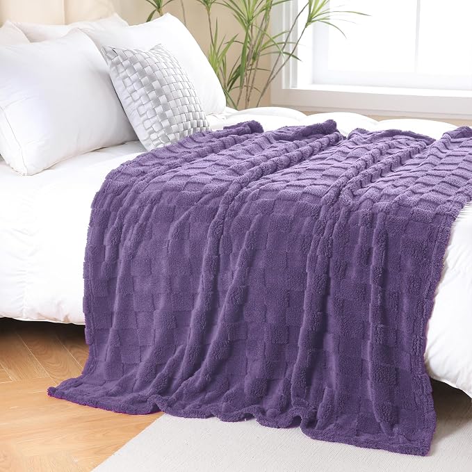 Lavender Fleece Throw Blanket 60”×80”Checkered Design for Couch | Super Soft Cozy Plush Microfiber 3D Square Pattern Flannel Blanket for Sofa Bed Lightweight for Adults,Women