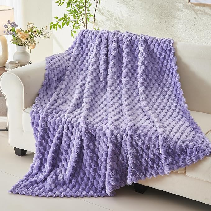 NEWCOSPLAY Super Soft Queen Blanket Lavender Premium Silky Flannel Fleece 3D Clouds Stylish Jacquard Lightweight Bed Blanket All Season Use 350GSM (Lavender, Queen(90"x90"))