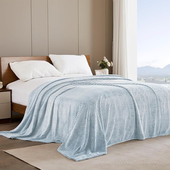 Exclusivo Mezcla Soft Waffle Fleece Bed Blanket King Size, Heather Blue | Lightweight Plush Blanket for Bed, Bedroom, Cozy Flannel with Waffle Texture, Stylish Home Decor, All Season, 104x90 Inches