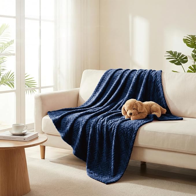 Exclusivo Mezcla Large Fleece Throw Blanket for Couch, Sofa, Navy Blue | 50"x70" Soft Breathable Lightweight Flannel Throws for Summer, Plush Cozy Jacquard Wave Blanket for Home Decor