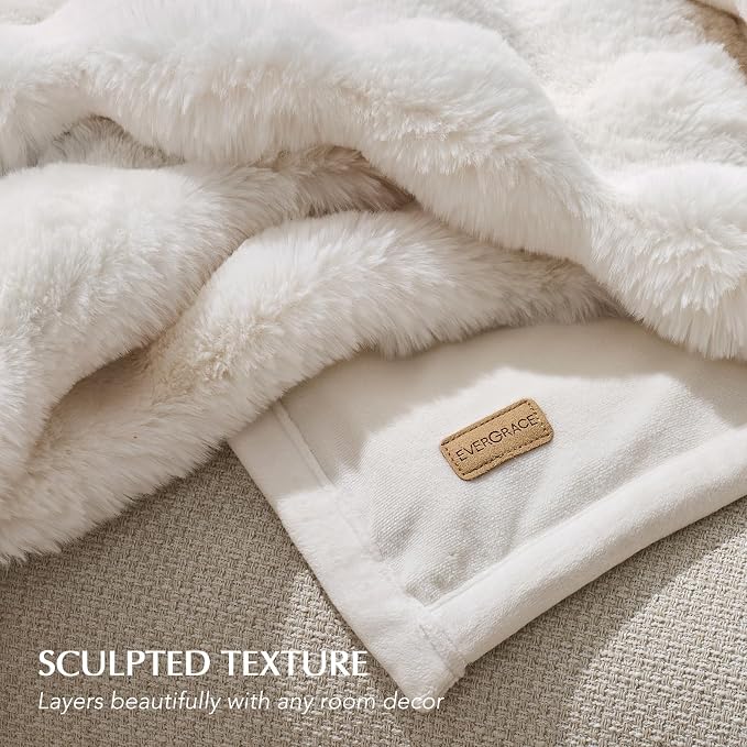 Faux Rabbit Fur Bubble Throw Blanket, 50"x60", Ivory White | Ultra Soft, Luxury Faux Rabbit Fur Throw, Thick Warm Bubble Blanket, Cozy Fluffy Reversible, for Bed, Couch, Chair, Sofa