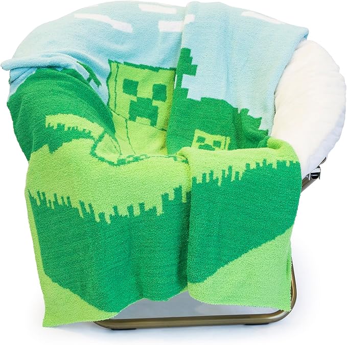 Jay Franco Minecraft Creeper Feather Knit Fluffy Throw Blanket - Fuzzy Blanket Measures 50 x 60 Inch - Super Soft Lightweight Gamer Bedding