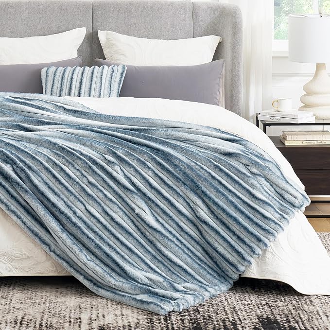 Cozy Bliss Faux Fur Throw Blanket for Couch, Cozy Warm Plush Striped Blanket for Sofa Bedroom Living Room, 60 * 80 Inches Blue
