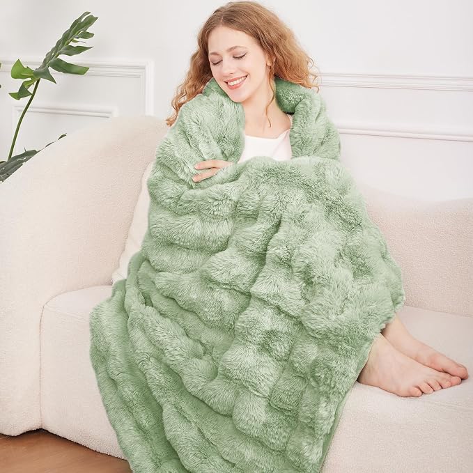 Comelady Soft Fluffy Faux Fur Throw Blanket 60"x80", Bubble Plush Texture | Sage Green Thick Fuzzy Blanket, No-Shedding, Aesthetic & Cozy for Couch Bed Room Decor, Warm Gift for Women Men