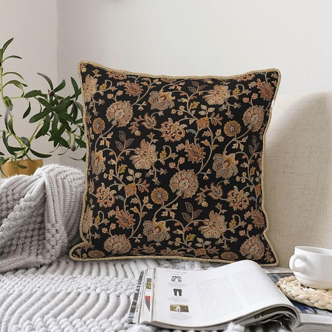 Vintage Tapestry Velvet Pillow Covers 16x16 In Black Brown Bohemian Boho Carpet Throw Pillows for Couch Soft Cushion Covers Pillowcase Rustic Retro Rug Pillow Cases for Sofa Bed Living Room Outdoor