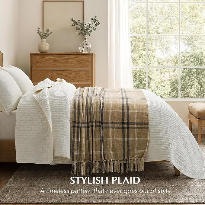 Plaid Chenille Knit Throw Blanket for Couch, 50"x60", Khaki Grey | Super Soft Knitted Throw with Tassels, Cozy, Decorative Farmhouse Plaid, Lightweight, Ideal for Bed Sofa Gift Home Decor