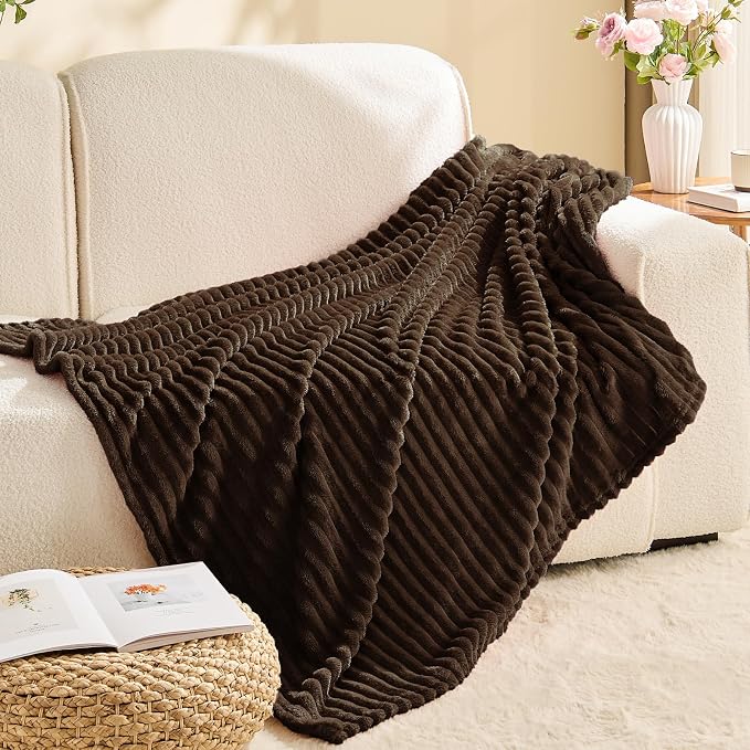 BEDELITE 3D Ribbed Dark Brown Fleece Throw Blanket for Couch, 50x60 Inch | Soft Warm Decorative Fluffy Blanket, Cozy Plush Lightweight Fuzzy Throw Blanket for Bed Sofa Home Room Decor, Gift for Women