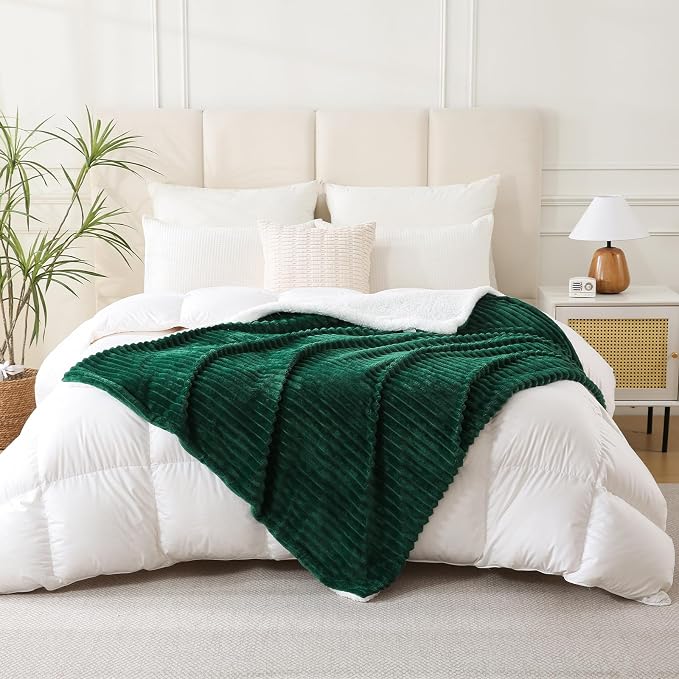 Green Sherpa Fleece Throw Blanket 50”×60” for Couch Sofa Bed | Double Side Soft Fuzzy Cozy Plush Thick Flannel Blanket with Striped Design Gift for Adults,Woman