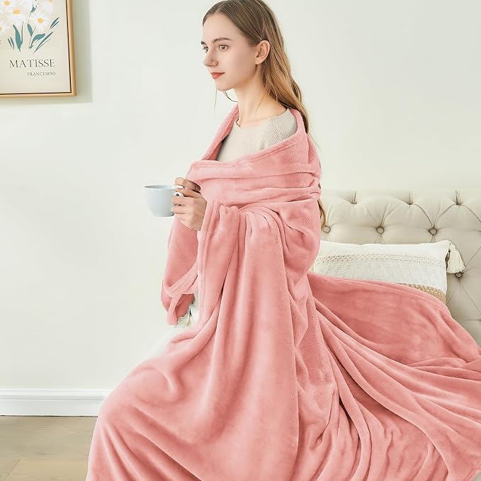 BEDELITE Fleece Blanket Soft Plush Throw for Couch Pink 50"x60" | Ultra Soft Fleece, Plush Microfiber, Lightweight Warmth, All Season Comfort, Fade Resistant, Machine Washable, Couch Sofa Bed