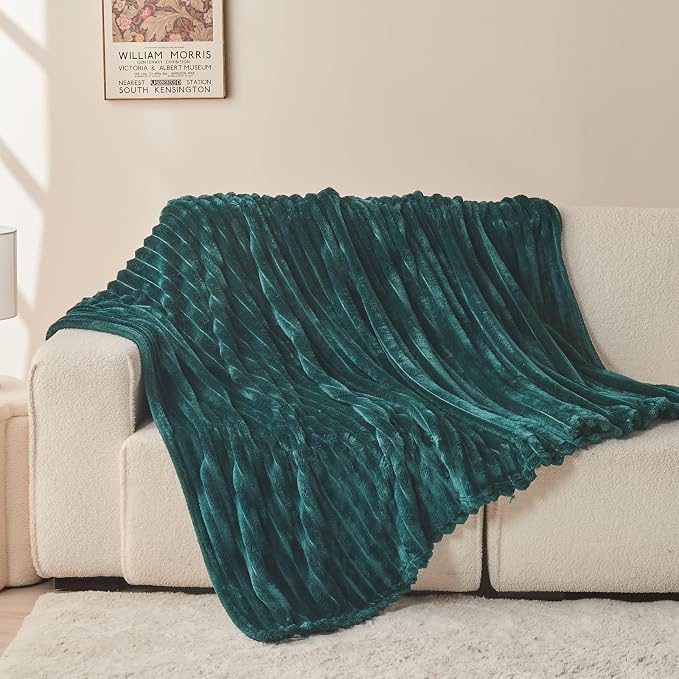 NEWCOSPLAY Fleece Ribbed Cozy Twin Blanket for Couch, Dark Teal, 60"x80" | Premium Silky Flannel Blanket, Soft Lightweight Fluffy Throw Blanket for Bed Sofa Decor, Gift for All Season Use