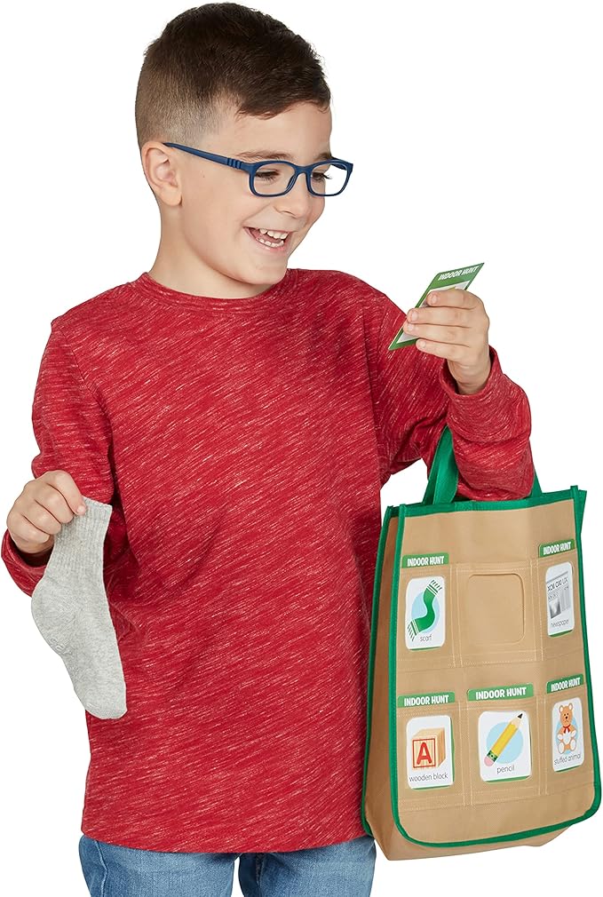 Melissa & Doug Let’s Explore Indoor/Outdoor Scavenger Hunt Play Set – 80 Double-Sided Cards