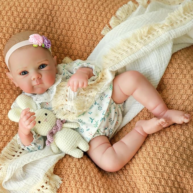 WOOROY Realistic Reborn Baby Dolls, 20 Inch Lifelike Newborn Baby Girl Doll with Full Body Vinyl, Real Life Baby Dolls with Accessories Gift Toys for Kids Age 3+