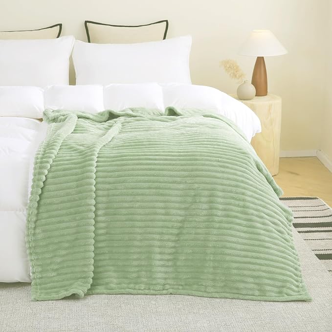 Cream Green Fleece Throw Blanket 60”×80” for Couch Sofa Livingroom | Super Soft Cozy Plush Microfiber Flannel Bed Blanket Striped Design Lightweight Home Decor Gifts for Adults Mom Women