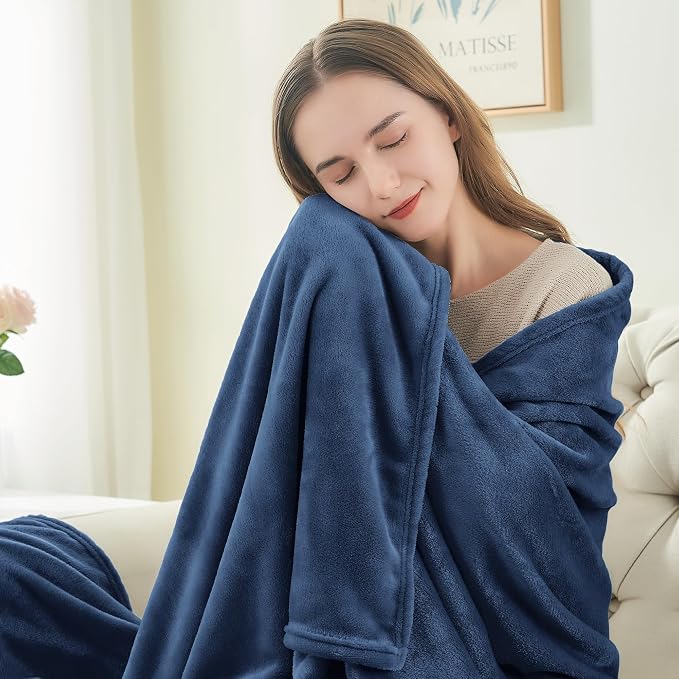 BEDELITE Fleece Blanket Soft Plush King Size Bed Blanket Navy 108"x90" | Ultra Soft Fleece, Plush Microfiber, Lightweight Warmth, All Season Comfort, Fade Resistant, Machine Washable