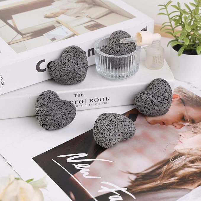 TUMBEELLUWA 2 PCS Black Heart Shaped Lava Rocks for Essential Oils | 1.73 Inches Porous Oil Diffuser Stone, Aroma Diffuser for Home Office, Carved Heart Stone for Romantic Wedding Favor & Decor
