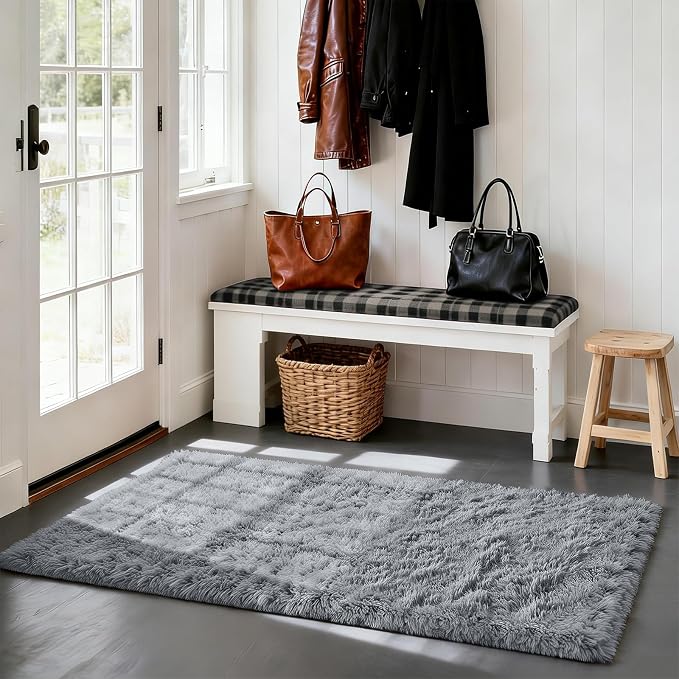 Fluffy Rug Shag Area Rug, Light Grey 3x5 Area Rugs for Bedroom, Small Bedside Rug, Soft Fluffy Shag Entryway Throw Rugs for Living Room Bedroom Room Home Decor
