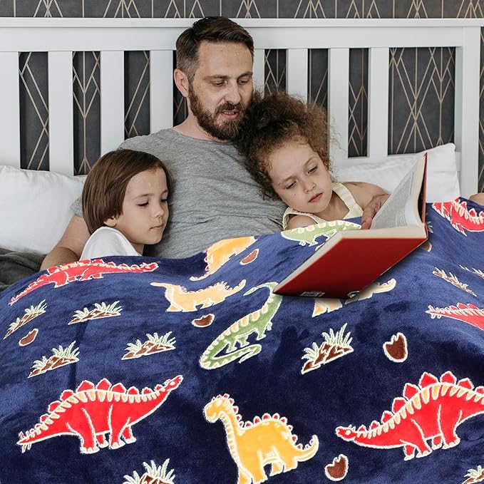 Glow in The Dark Blanket for Boys, Dinosaur Blanket Gifts for Kids, Throw Blanket for Home Decor, Soft Warm Toys Birthday Gifts for Teens Men Boyfriend 50"x60"