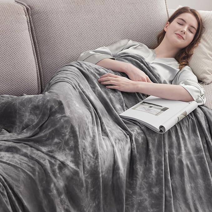 Guohaoi Cooling Blanket for Hot Sleepers and Night Sweats 90"x108" King | Arc-Chill Q-Max >0.5 Cool Fiber,100% Oeko-Tex Certified Lightweight Summer Blanket for Travel/Outdoor Ultra Cold Breathable