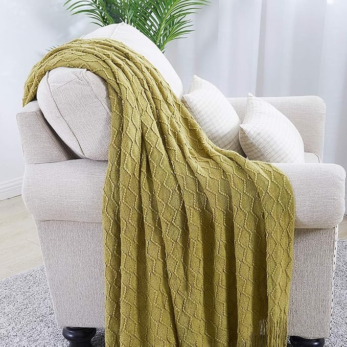 BOURINA Olive Green Throw Blanket 50x60 Inch Knit Soft Throw Sofa Blanket | Knitted Throw Blanket 50x60 Inches, Soft Lightweight Boho Weave Throw Decorative Couch Blanket for Living Room Bedroom Chair