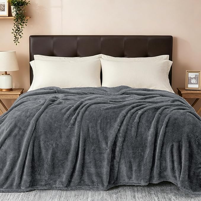 Exclusivo Mezcla Fuzzy Plush Fleece Bed Blanket King Size, Dark Grey | 104x90 Inches, Super Soft and Cozy Bed Blanket, Fluffy Decorative Bedding for Livingroom, Bedroom, All Season