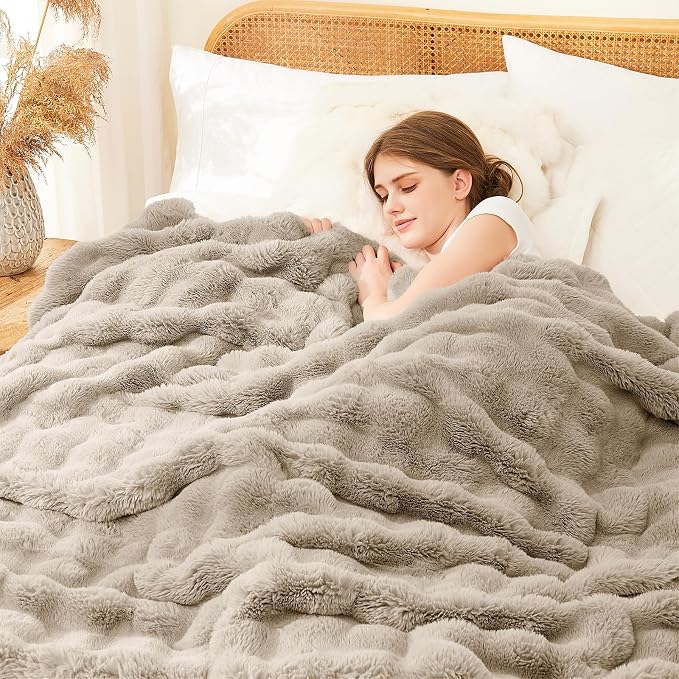 L'AGRATY Faux Rabbit Fur Throw Blanket for Couch, 50'' x 60'', Castle Grey | Soft Cozy Bubble Fluffy Blanket for Sofa Bed, Thick Warm Plush Fuzzy Throw for Room Home Decor, Luxury Gift for Women Mom