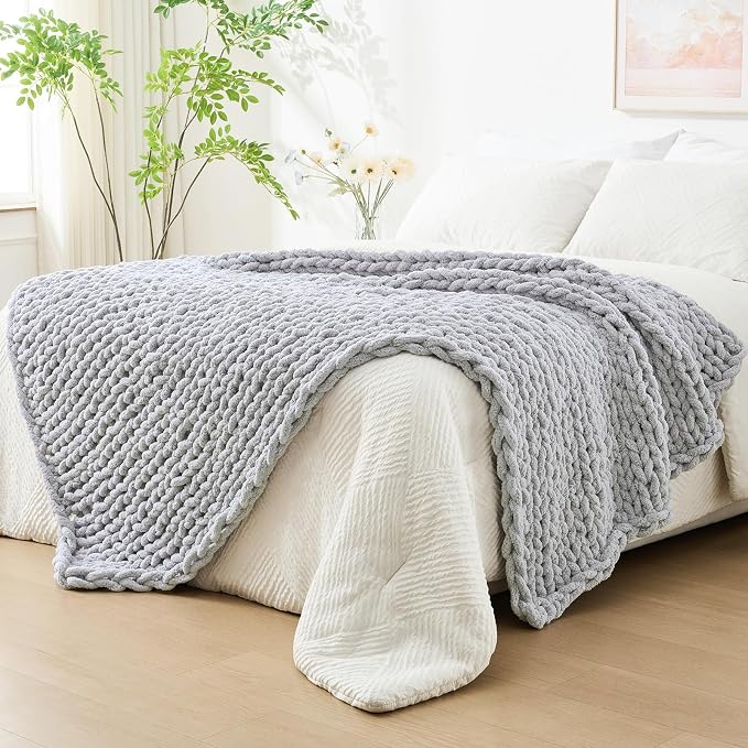 Bigacogo Chunky Knit Throw Blanket for Couch, 60x80 inches, Light Grey | Hand Knit with Jumbo Chenille, Soft Breathable Cable Knit for Sofa Bed Living Room, Machine Washable, Gift for Mom Friend