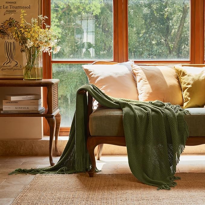 lifein Throw Blanket for Couch, Soft Green Boho Decor Bed Throw,Cozy Knitted Chenille Farmhouse Lightweight Throw(Olive Green,50 * 60")